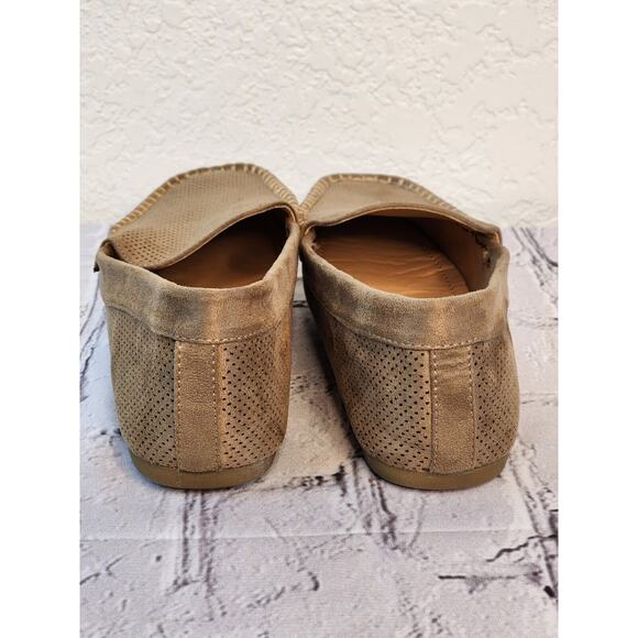 JOURNEE COLLECTION‎ womens slip-on flat loafer Halsey shoes size 7.5 W TAUPE NEW - Picture 5 of 7